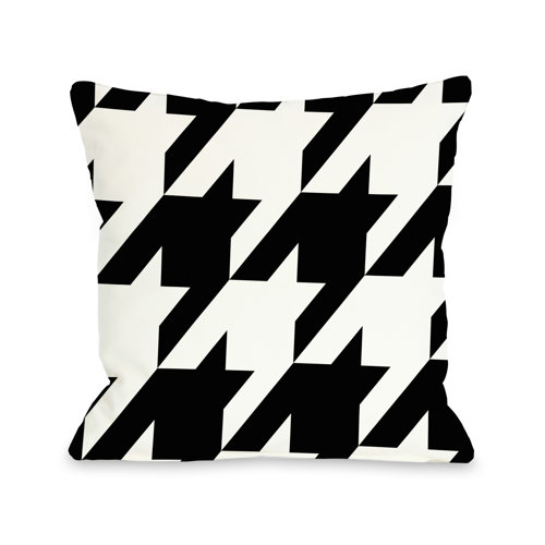 Ebern Designs Goehner Oversized Houndstooth Throw Pillow Reviews