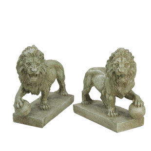 lion couple sculpture covid-19 sculpture