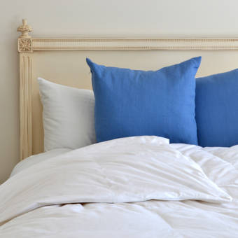 Down Inc Savannah Lightweight Summer Down Alternative Comforter