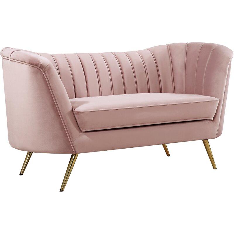Canh Loveseat