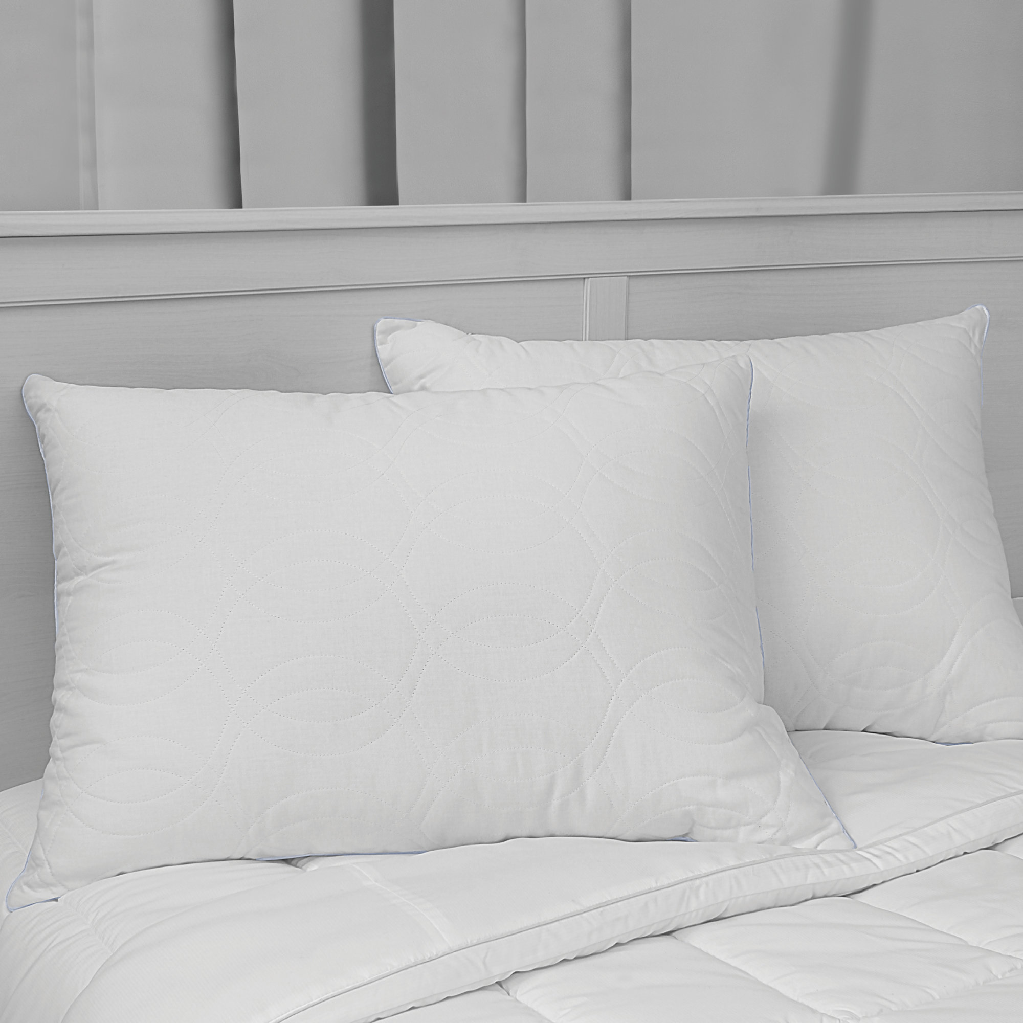 Alwyn Home Giuliano Quilted Gel Core Memory Foam Pillow Reviews
