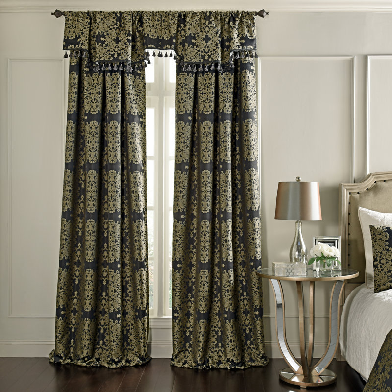 Beautyrest Alexina Damask Max Blackout Rod Pocket Single Curtain