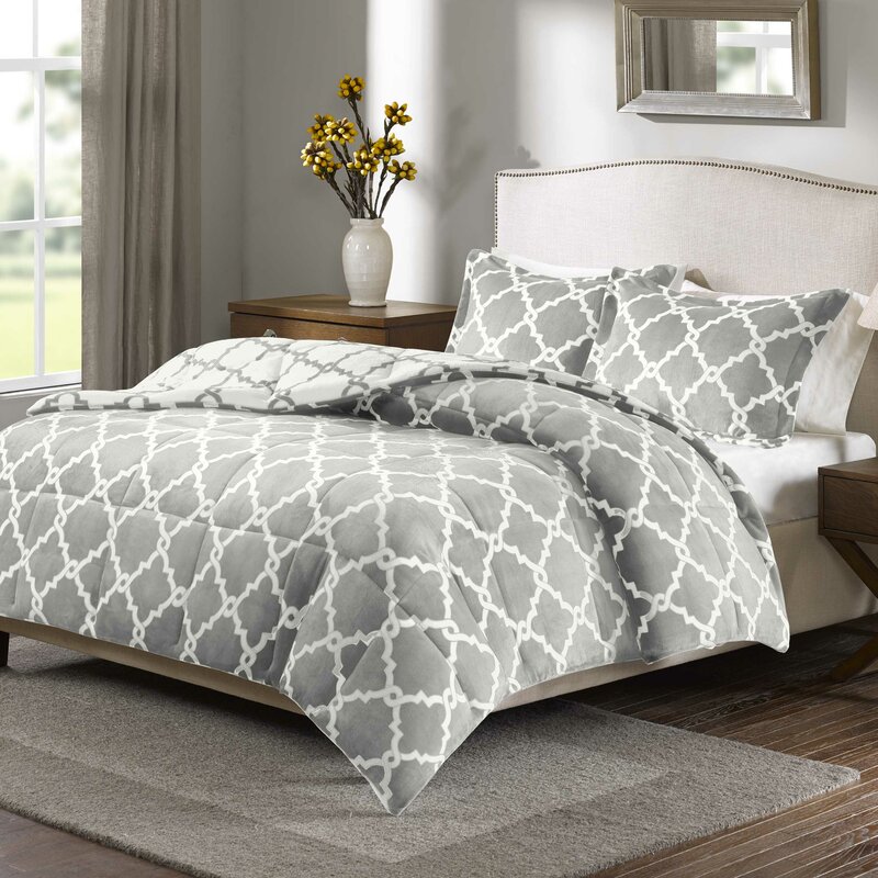The Twillery Co Pimentel Blanket Reversible Comforter Set