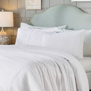 Laguna 3 Piece Quilt Set