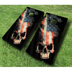 American Skull Cornhole Set with Bags