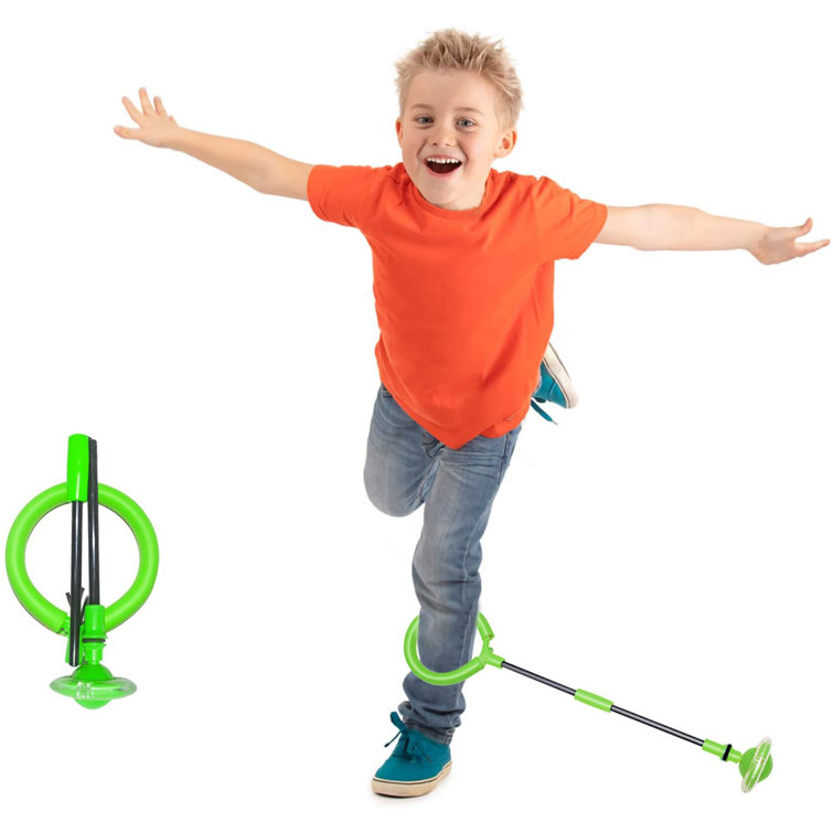 Skipping toy around ankle clearance