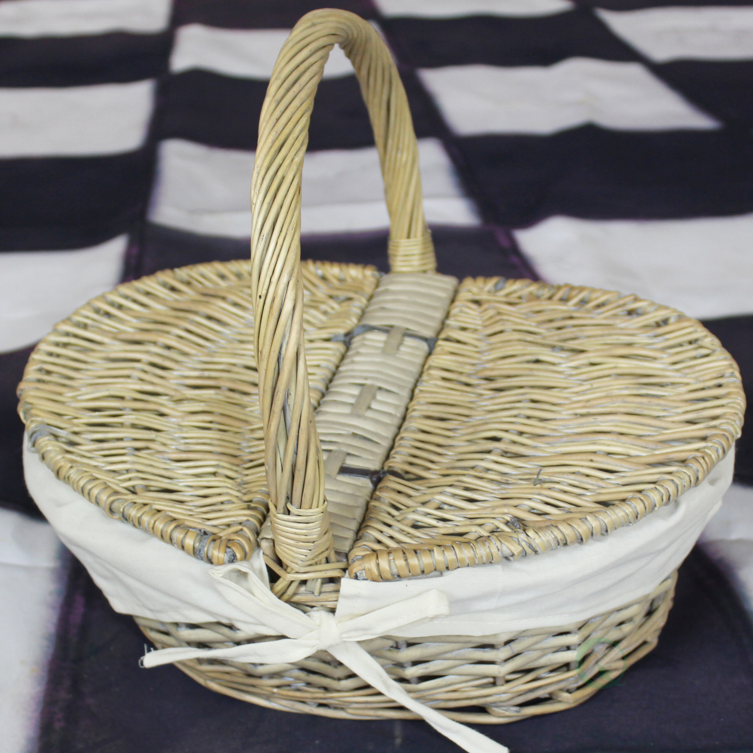 Oval Natural Wicker Picnic Shopping Basket With Handle New