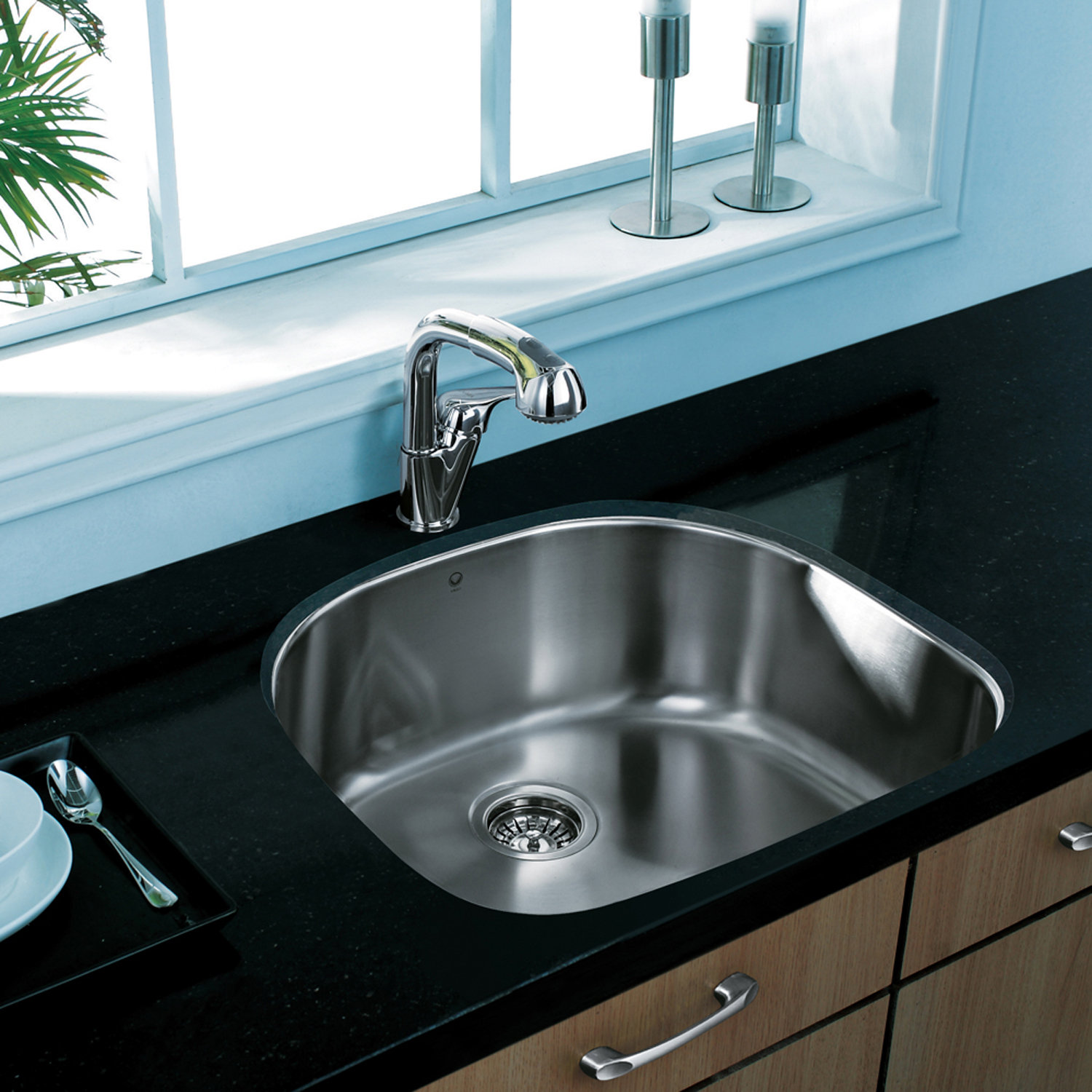 Vigo 24 L X 21 W Undermount Kitchen Sink Reviews Wayfair