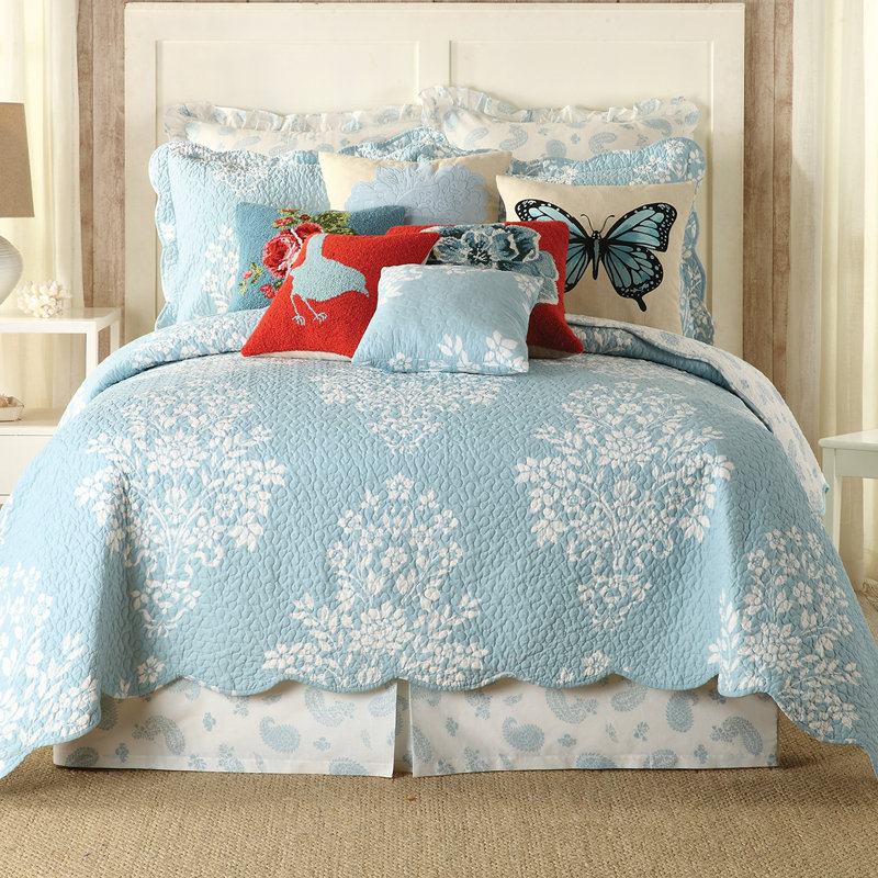 Laurel and Mayfair Vanderbilt Quilt & Reviews Wayfair