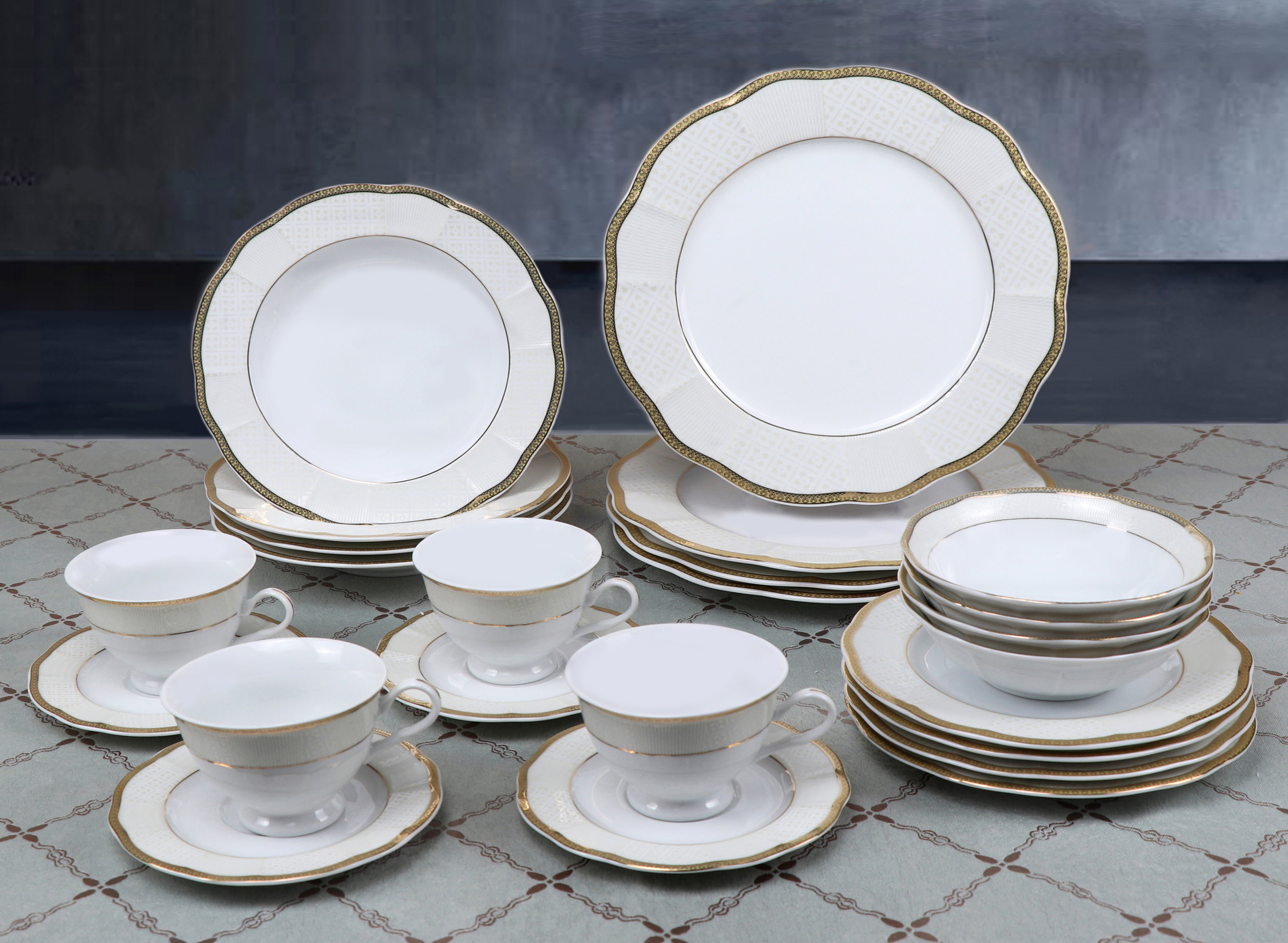 Scalloped Embossed Bone China Dinnerware Set Service for 2 Wedding Housewarming Gifts LA JOLIE MUSE 6 Piece White Porcelain 