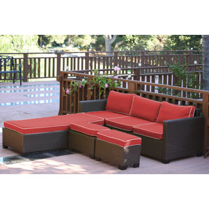Saint Helena 5 Piece Sectional Set with Cushions