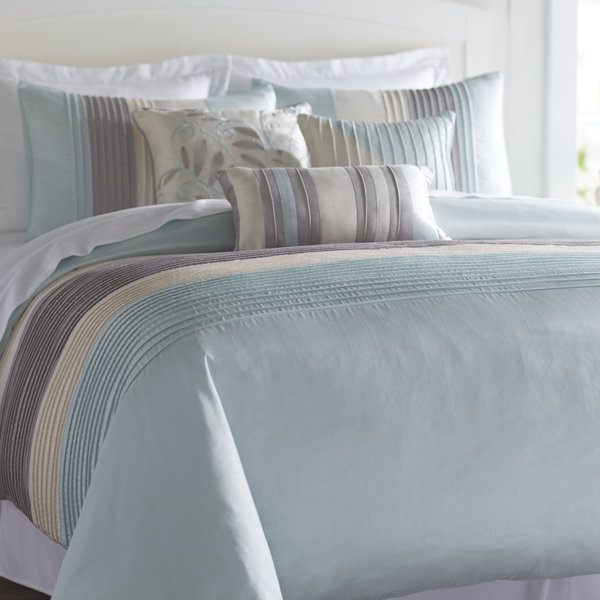Morell 6 Piece Reversible Duvet Cover Set by Charl