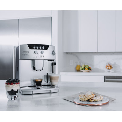 DeLonghi Magnifica Fully Automatic Espresso and Cappuccino Machine with Manual Cappuccino System DeLonghi