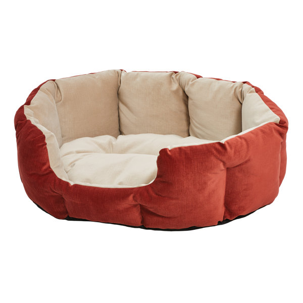 Labrador Quiet Time Deluxe Tulip Pet Bolster by Tucker Murphy Pet