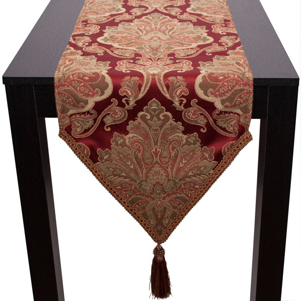 Karendale Table Runner by Sherry Kline