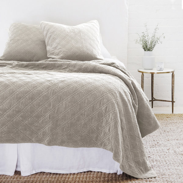 Brussels Single Coverlet