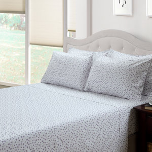 Ditsy Floral Lily 300 Thread Count Cotton 3 Piece Sheet Set