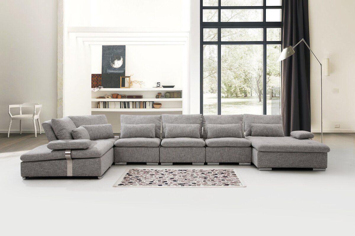 Uyen Modular Sectional