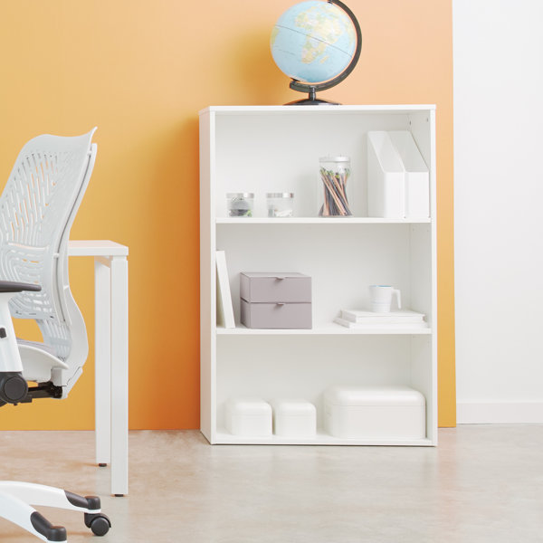 Sharniece Standard Bookcase by Latitude Run
