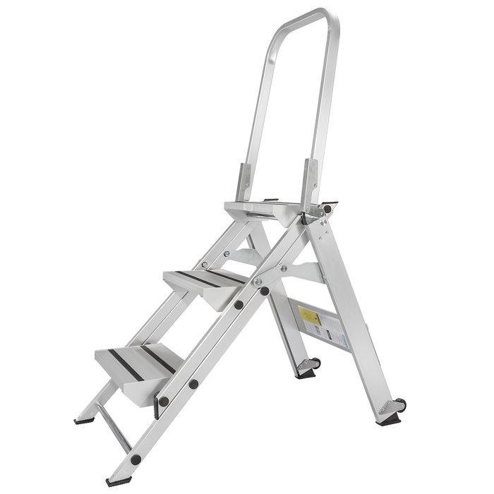 Xtend Climb Xtend And Climb Aluminum Step Ladder With 375 Lb Load