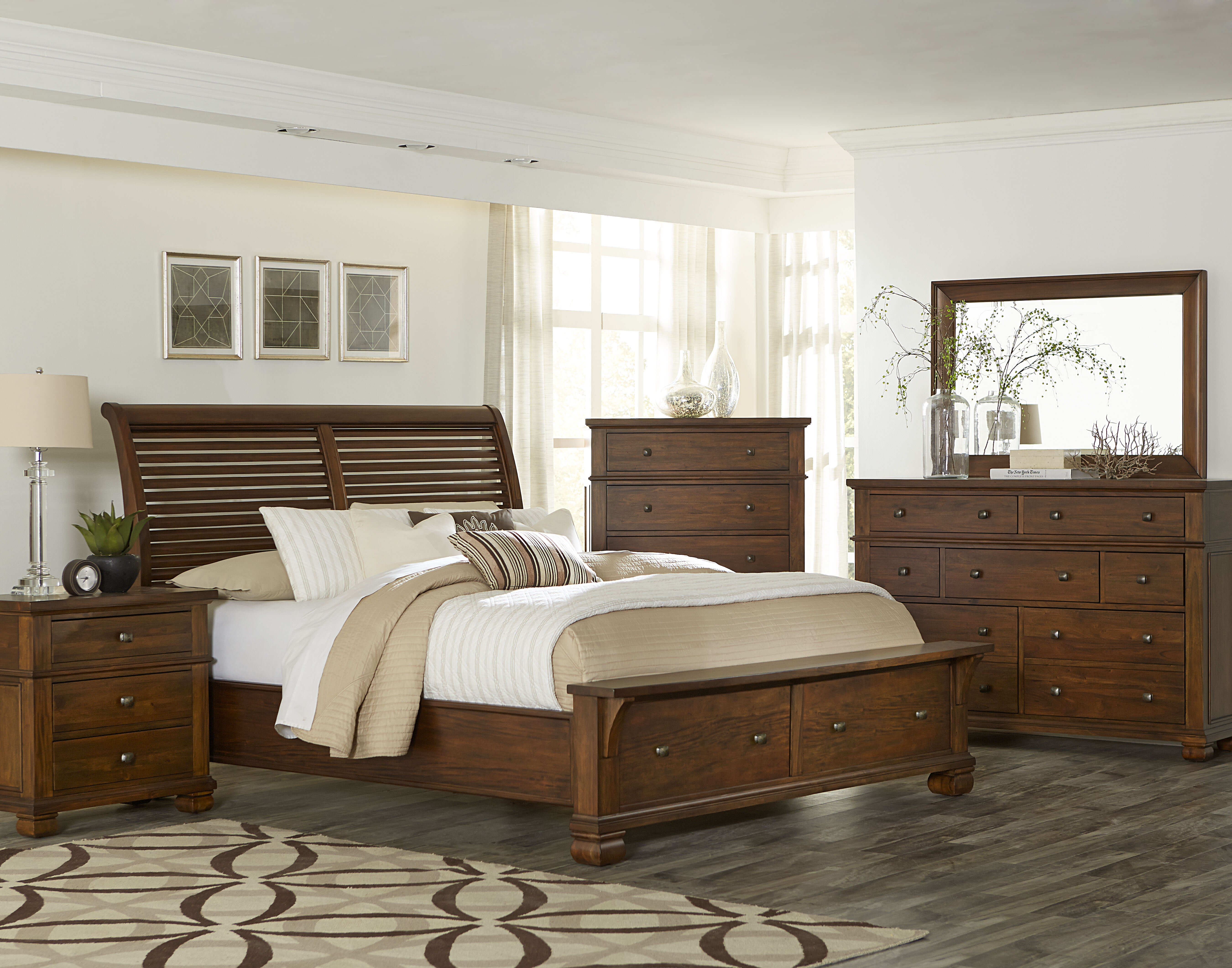 Chattanooga 5 Piece Bedroom Set