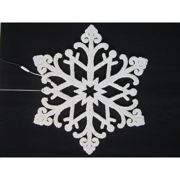 24 LED Star by Queens of Christmas