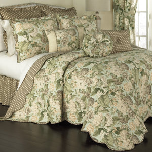 Garden Glory 3 Piece Reversible Coverlet Set