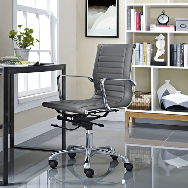 Radford Mid-Back Desk Chair by Latitude Run
