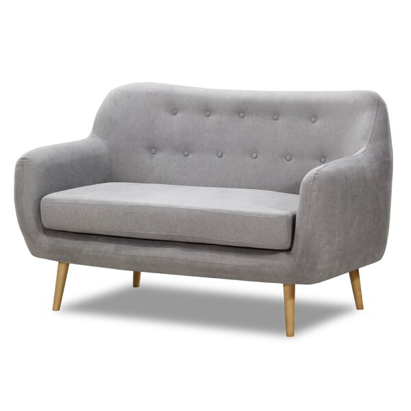 Review Cammack Loveseat