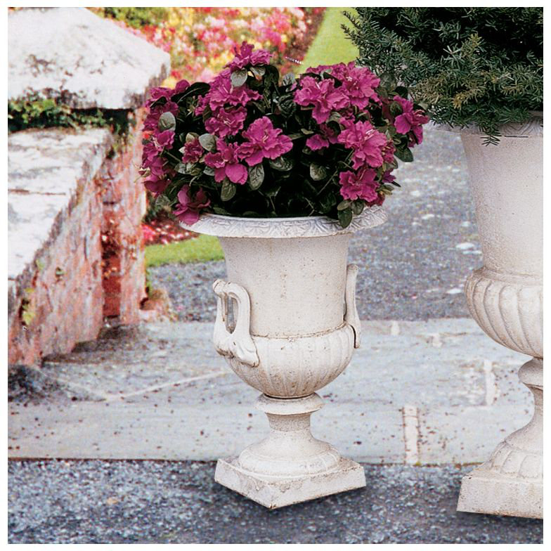 Campanule Cast Iron Urn Planter