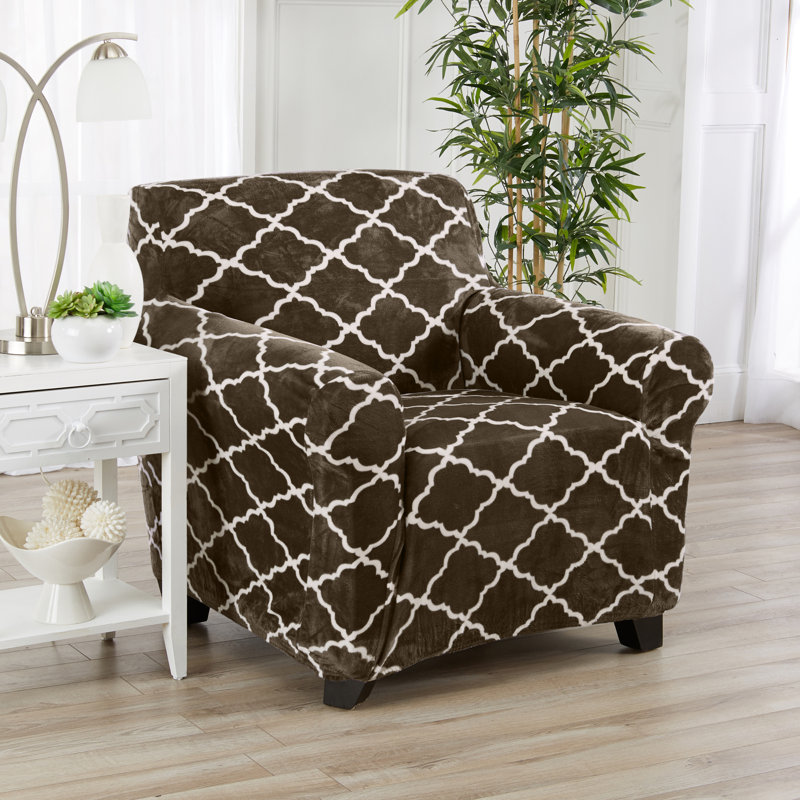 5 Essential Tips for Enhancing Your Living Room with Armchair Slipcovers