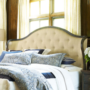 Finnegan Upholstered Wingback Headboard by Three Posts