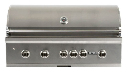 5-Burner Built-In Gas Grill by Coyote Grills