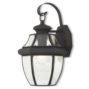 Best Gustavson 1-Light Outdoor Metal Wall Lantern By Three Posts Outdoor Lighting Gustavson 1-Light Outdoor Metal Wall Lantern By Three Posts Outdoor Lighting