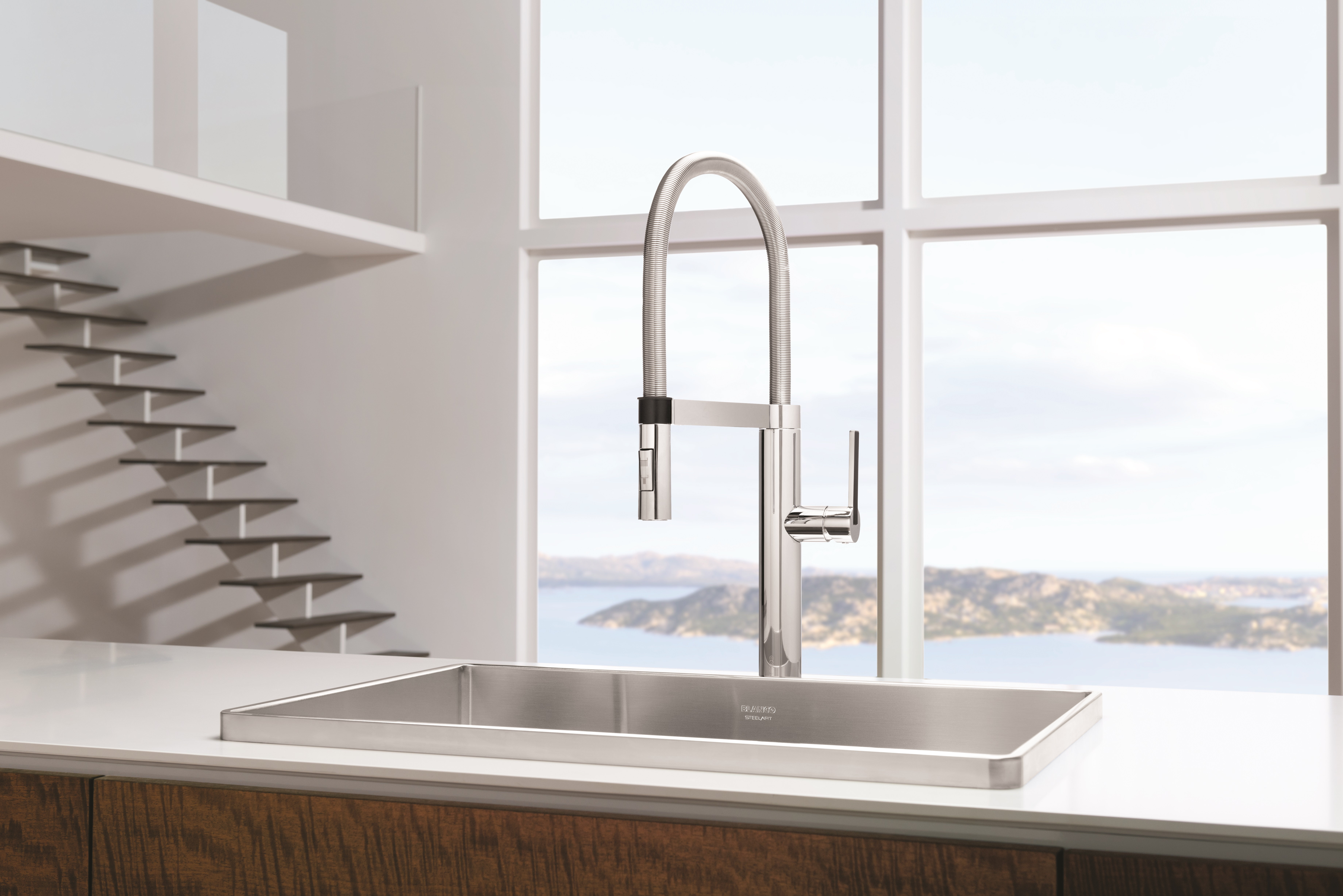 Blanco Culina Pull Out Single Handle Kitchen Faucet With Magnetic