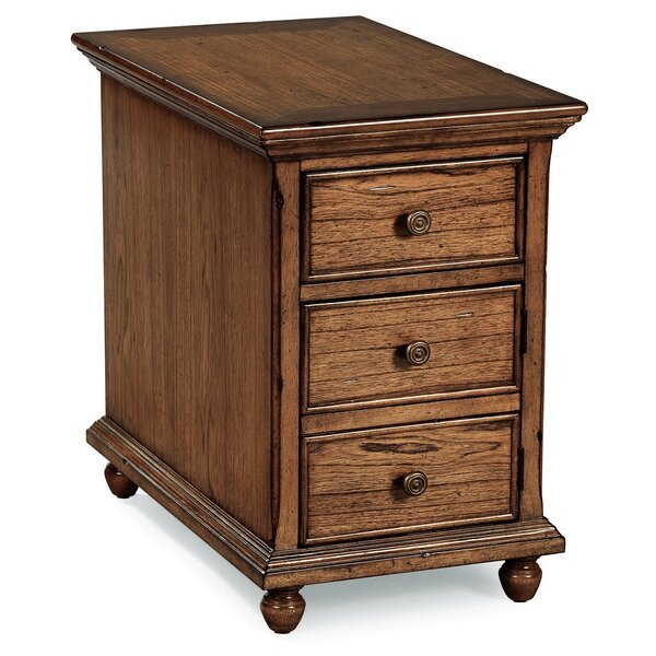 Stetson End Table By Loon Peak