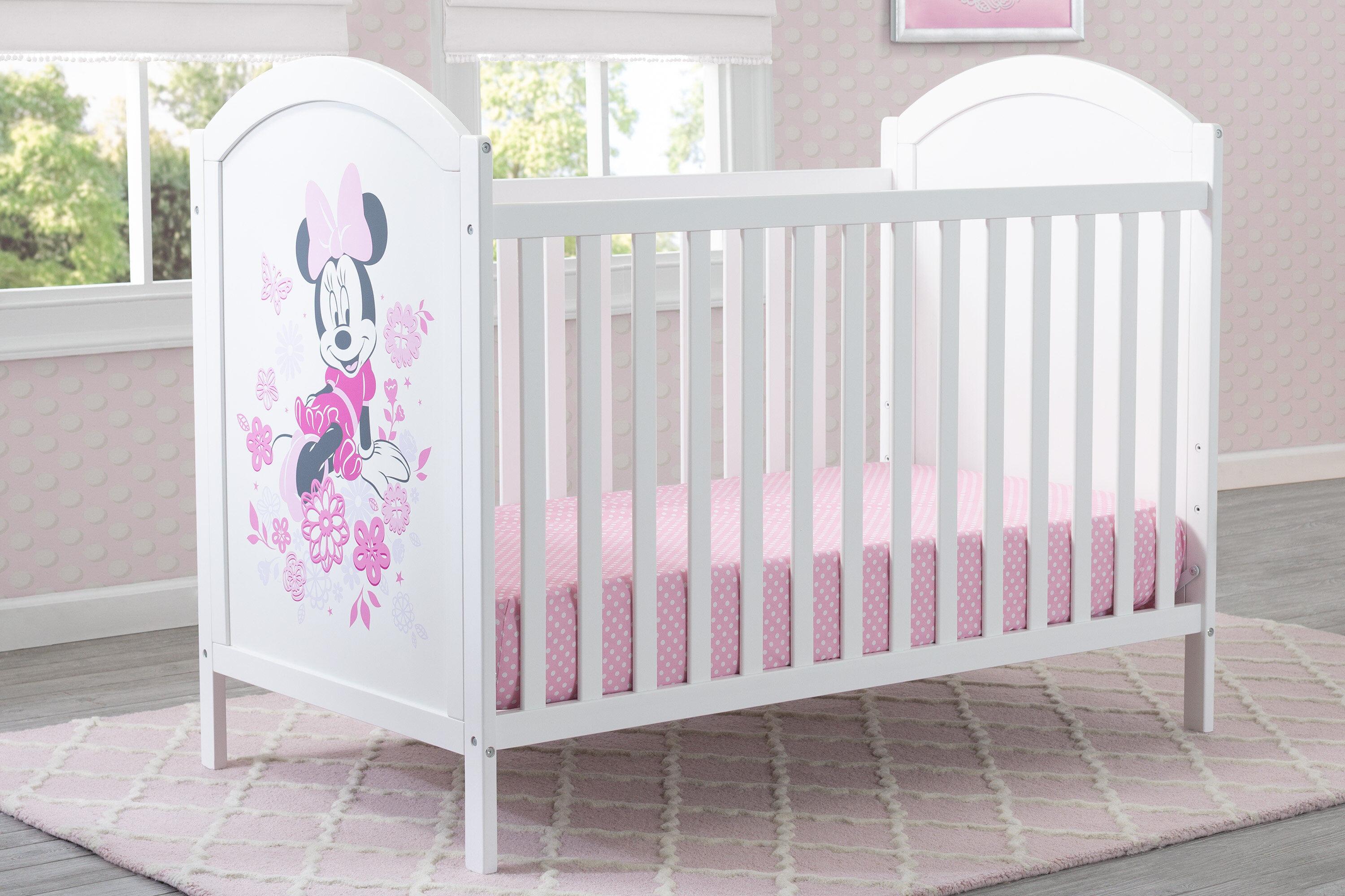 Delta Children Disney Minnie Mouse 4 In 1 Convertible Crib Wayfair
