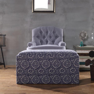 Novak Upholstered Storage Bench by Winston Porter