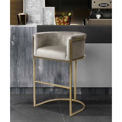 everly quinn bar stools