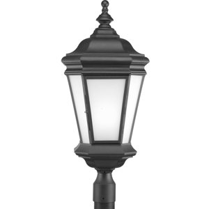 Triplehorn 1-Light Traditional Lantern Head in Black