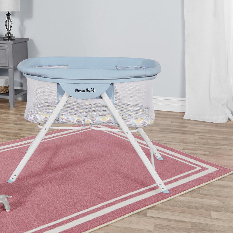 dream on me poppy traveler portable bassinet