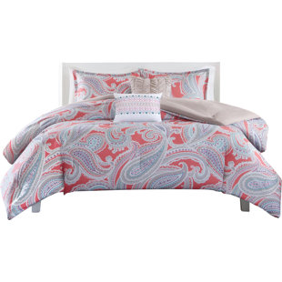 Intelligent Design Vera Bradley Bedding Sets You Ll Love Wayfair Paola Reversible Comforter Set