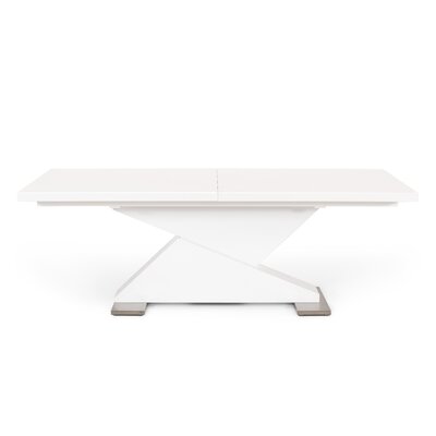 wade logan extendable dining table