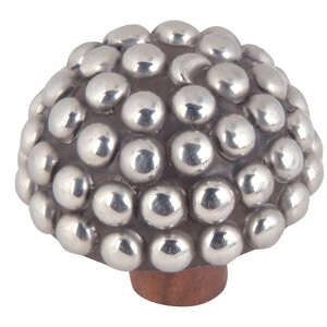 Beaded Round Novelty Knob