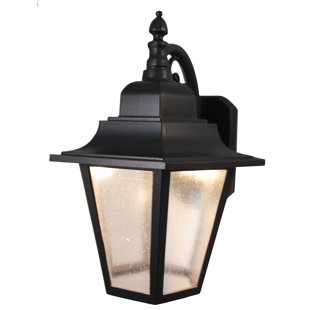 Best Flannigan 1-Light Outdoor Wall Lantern By Charlton Home Outdoor Lighting Flannigan 1-Light Outdoor Wall Lantern By Charlton Home Outdoor Lighting
