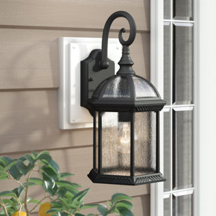 Best Springboro Divine 1-Light Outdoor Wall Lantern By Three Posts Outdoor Lighting Springboro Divine 1-Light Outdoor Wall Lantern By Three Posts Outdoor Lighting