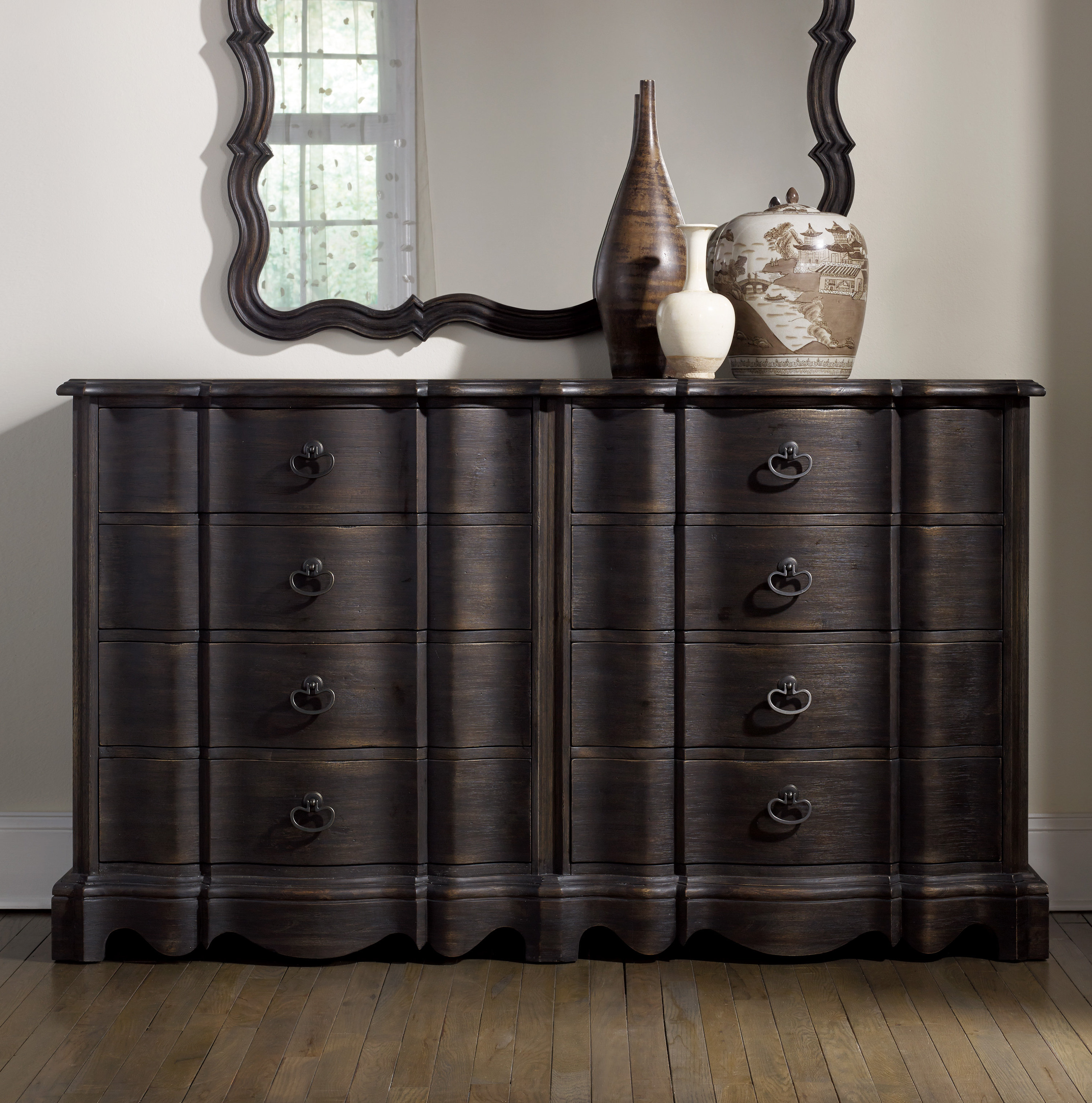 Hooker Furniture Corsica Camden 8 Drawer Double Dresser Reviews