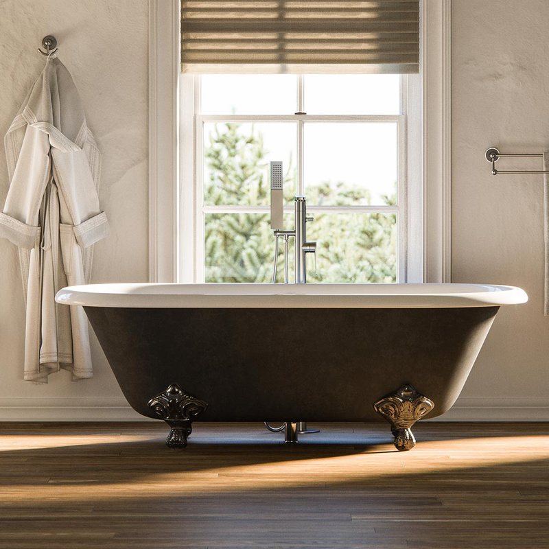clawfoot soaking bathtub