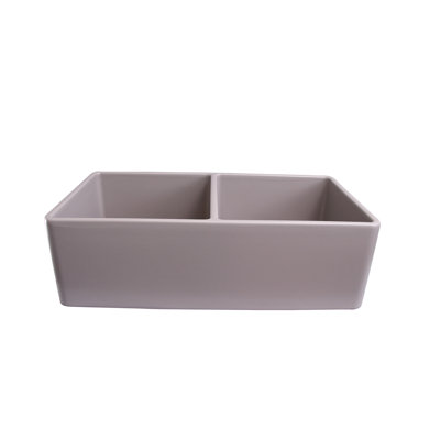 Versailles Farmhouse 33 in. 55/45 Double Bowl Kitchen Sink in Pure Copper with Bottom Grid