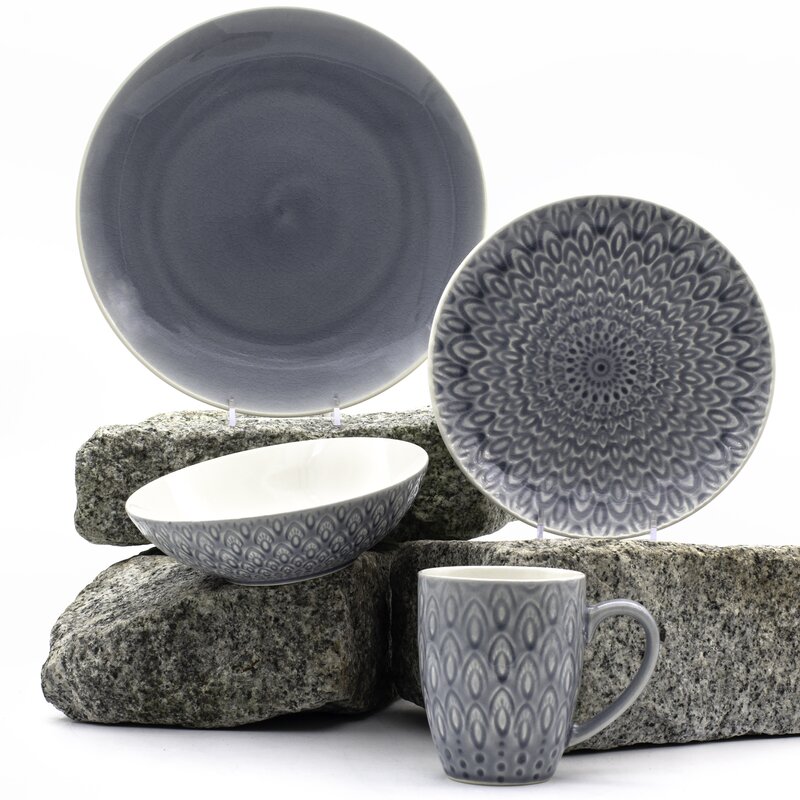 stoneware dinnerware